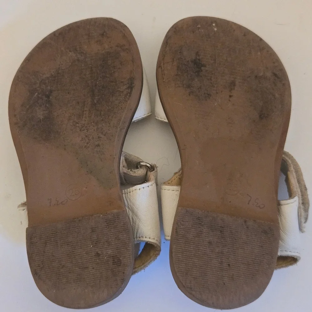 Minibird Kids White Leather Fruit Sandals Lemon Strawberry T-Strap Size 25/8.5c